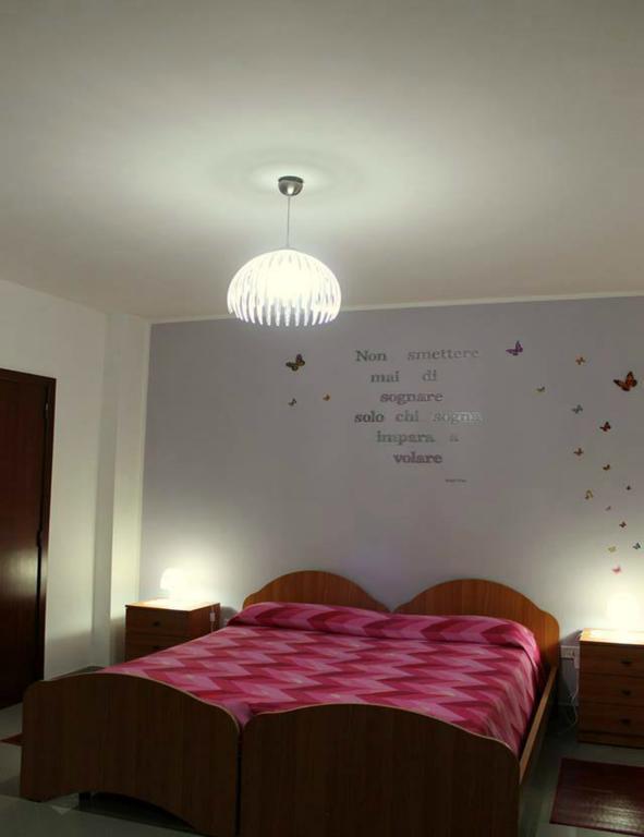 Bed and Breakfast Lo Specchio Del Salento Лечче Номер фото