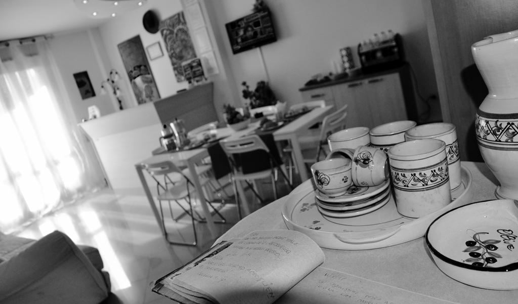 Bed and Breakfast Lo Specchio Del Salento Лечче Экстерьер фото