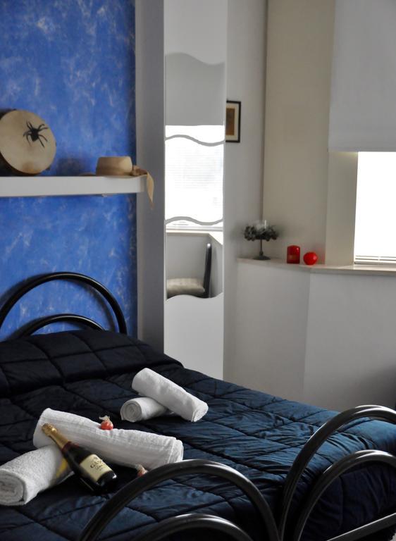 Bed and Breakfast Lo Specchio Del Salento Лечче Экстерьер фото